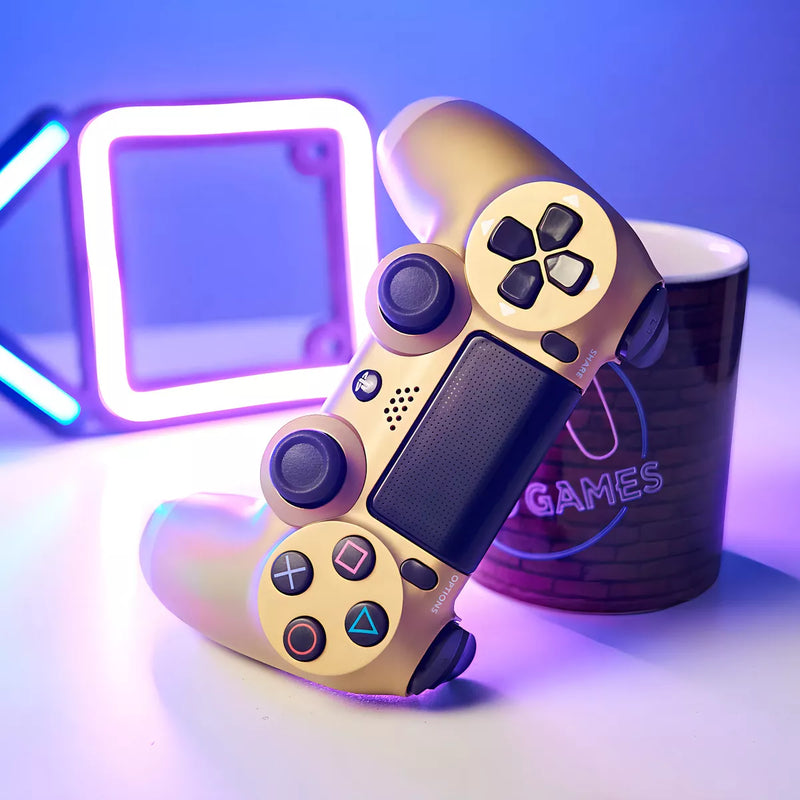 Controle Dualshock 4 - PlayStation 4 - Gold