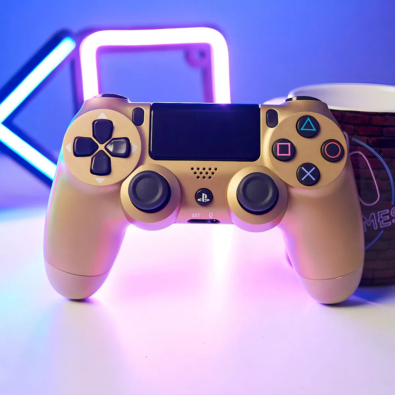 Controle Dualshock 4 - PlayStation 4 - Gold